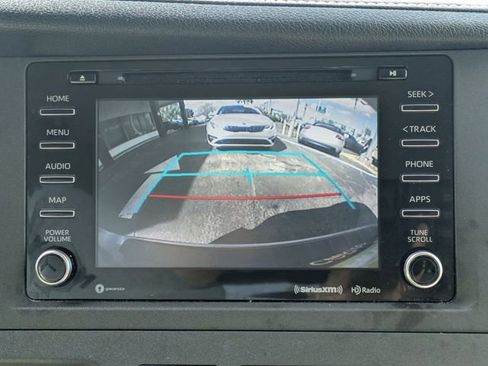 Used 2018 Toyota Sienna XLE w/ XLE Navigation Package image 19