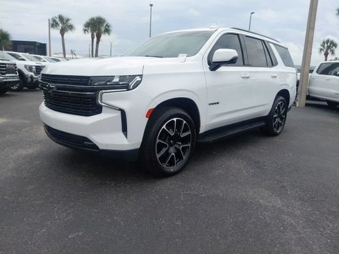 Used 2022 Chevrolet Tahoe RST w/ Luxury Package RWD image 12