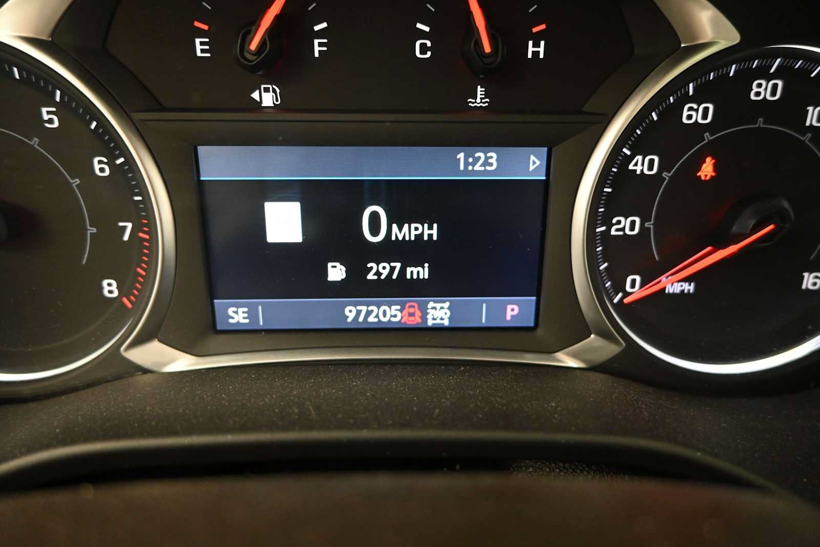 Used 2021 GMC Acadia SLT w/ LPO, Floor Liner Package AWD/4WD image 13