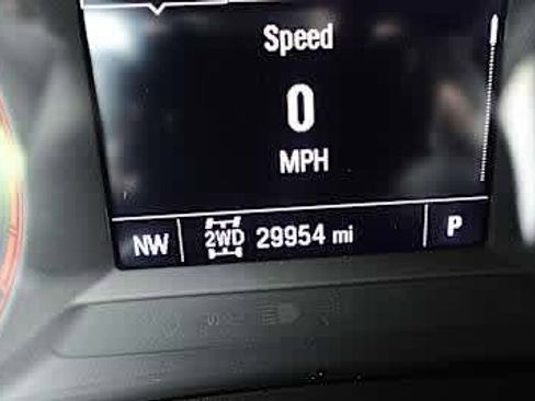 Used 2023 Chevrolet TrailBlazer RS AWD/4WD image 12