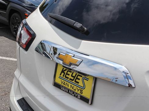 Used 2015 Chevrolet Traverse LS FWD image 9