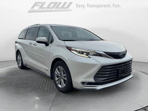 Used 2021 Toyota Sienna Platinum w/ Protection Package (TMS) AWD/4WD image 1
