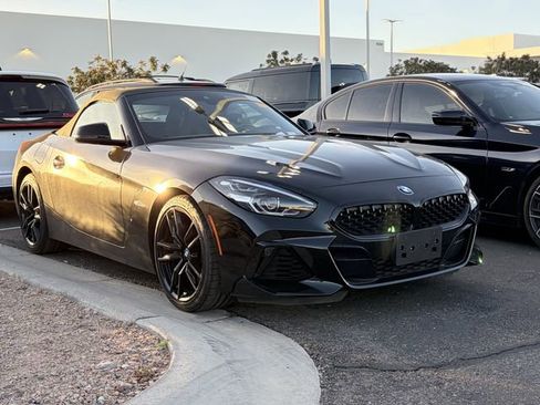 Used 2021 BMW Z4 M40i w/ Shadowloine Package image 3