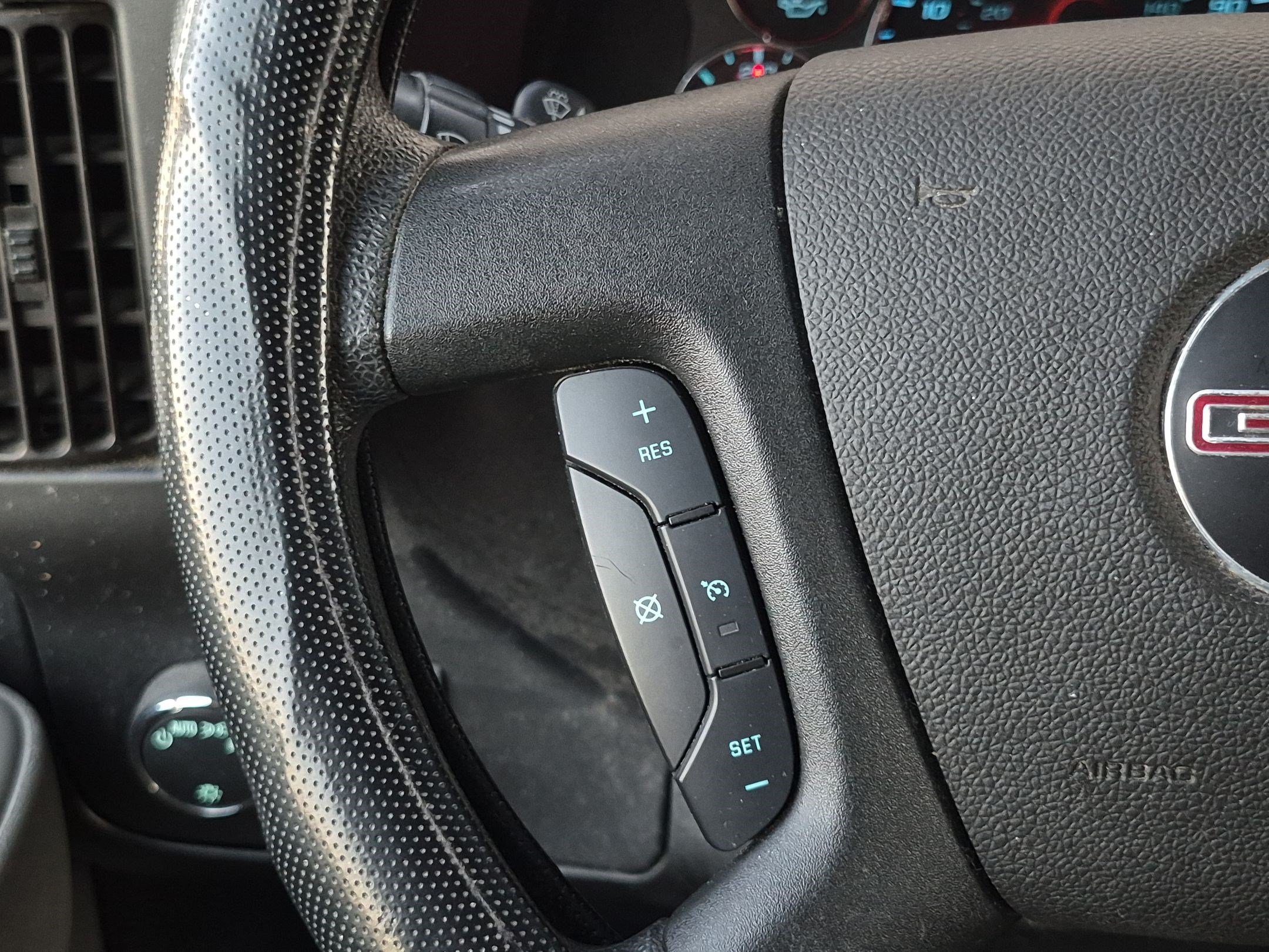 Used 2021 GMC Savana 2500 w/ Driver Convenience Package RWD image 13