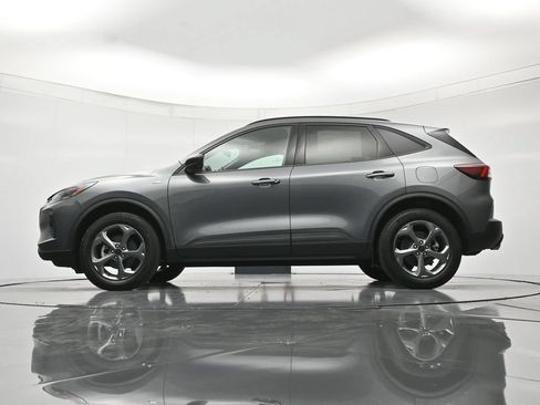 Certified 2025 Ford Escape ST-Line AWD/4WD image 43
