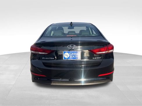 Used 2018 Hyundai Elantra Limited image 5