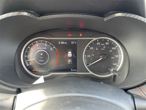 New 2025 Nissan Versa SR w/ Trunk Package image 18