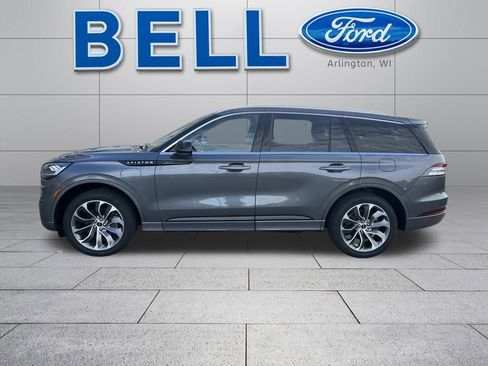 Used 2022 Lincoln Aviator Grand Touring image 7
