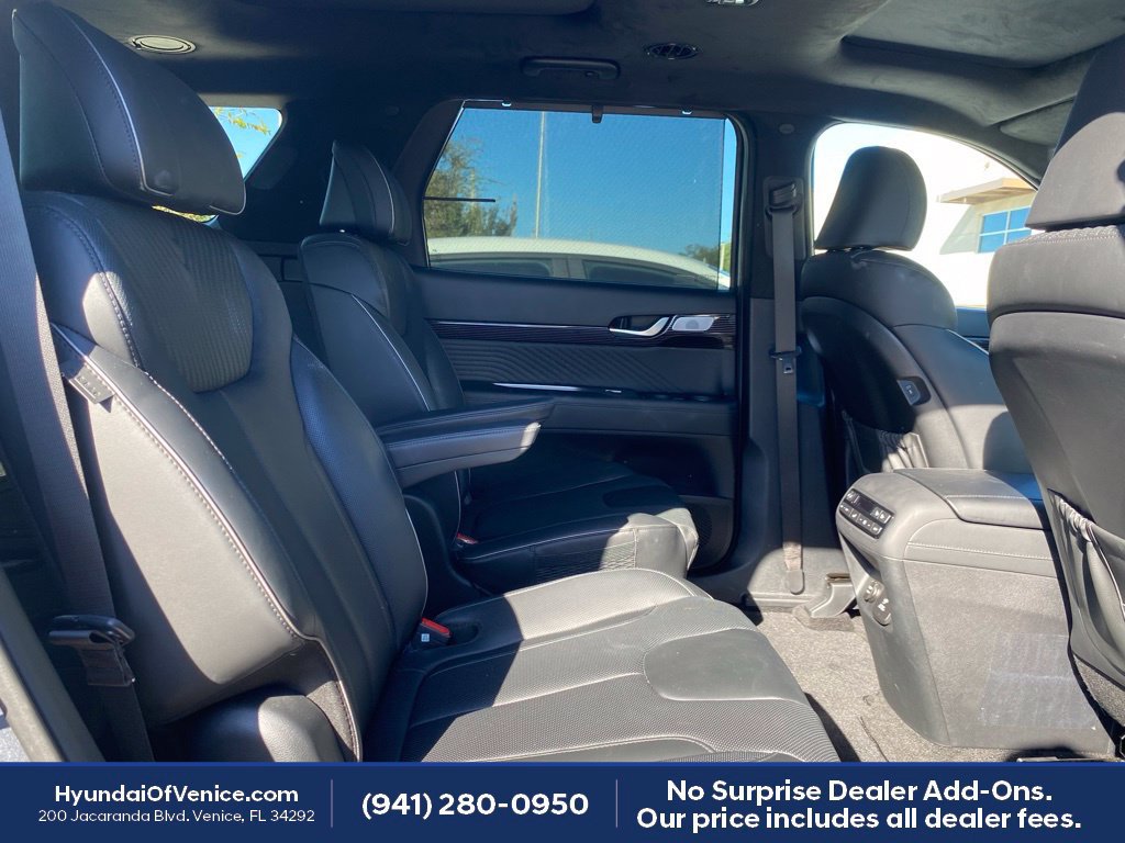 Certified 2024 Hyundai Palisade Calligraphy FWD image 22
