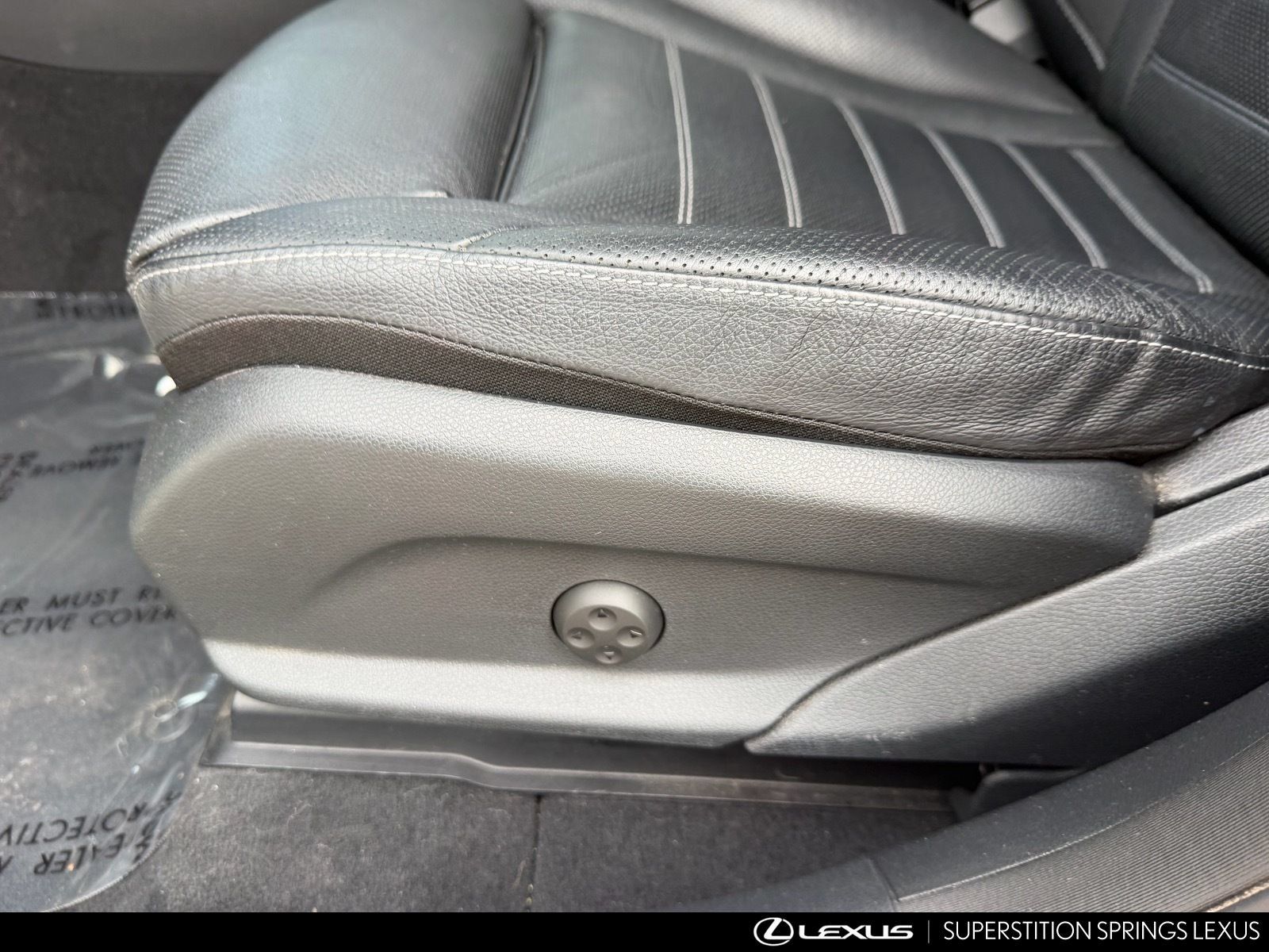 Used 2022 Mercedes-Benz GLC 300 4MATIC image 23