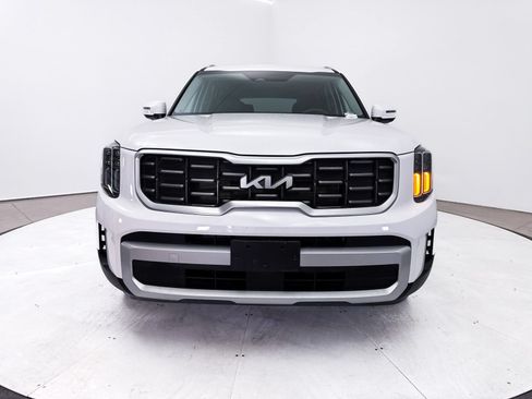 Used 2025 Kia Telluride S FWD image 14