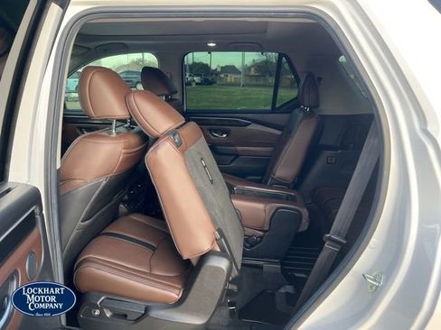 Used 2025 Honda Pilot Elite image 13