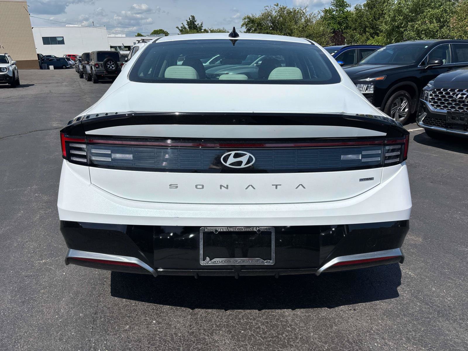 Used 2026 Hyundai Sonata SEL AWD/4WD image 4