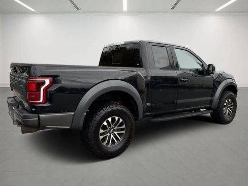 Used 2019 Ford F150 Raptor w/ Equipment Group 802A Luxury AWD/4WD image 4
