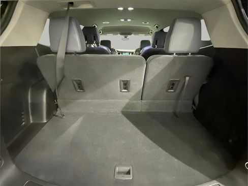 Used 2018 Buick Enclave Essence image 34