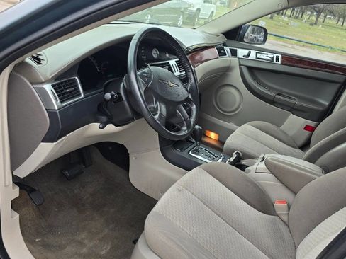 Used 2005 Chrysler Pacifica Touring image 7