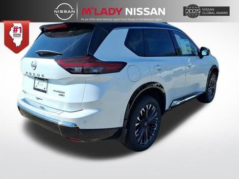 New 2026 Nissan Rogue Platinum image 7