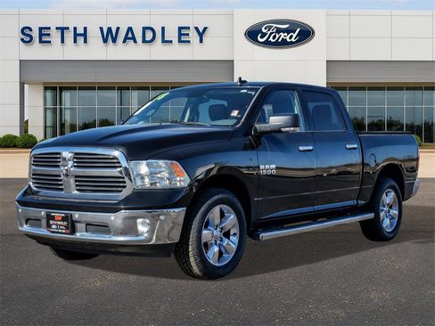 Used 2018 RAM 1500 Big Horn image 3