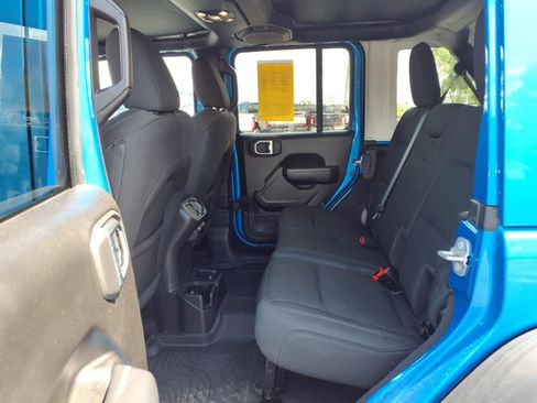 Used 2022 Jeep Wrangler Unlimited Sport AWD/4WD image 26