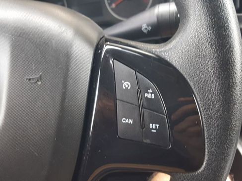 Used 2021 RAM ProMaster City Tradesman w/ Window Group 09 image 19