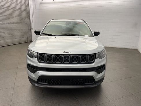 New 2025 Jeep Compass Latitude w/ Sun & Sound Group image 6