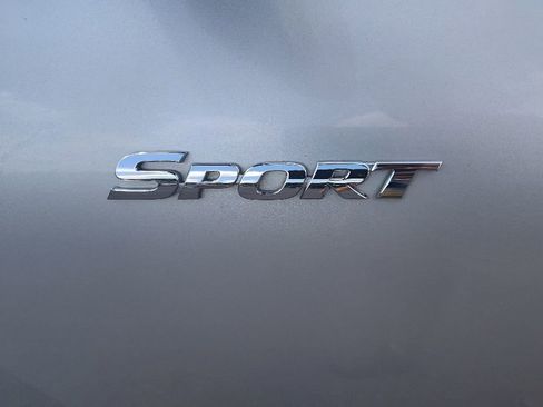 Used 2010 Toyota Highlander Sport image 17