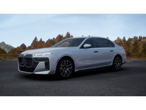 New 2026 BMW i7 eDrive50 w/ M Sport Package RWD image 1