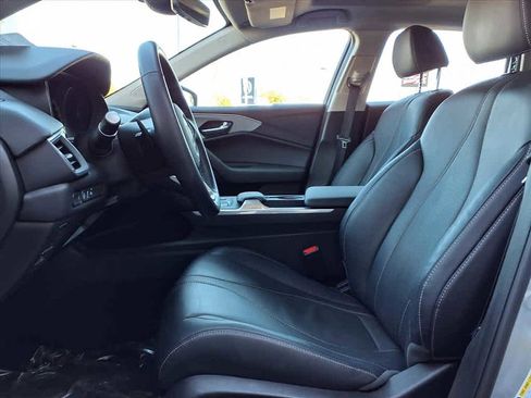 Certified 2025 Acura TLX w/ Technology Package image 13