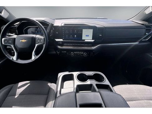 Used 2025 Chevrolet Silverado 2500 LT AWD/4WD image 8
