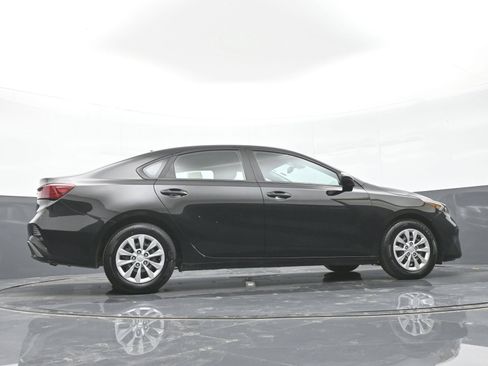 Used 2024 Kia Forte LX FWD image 40