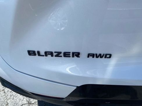 Used 2020 Chevrolet Blazer RS image 9