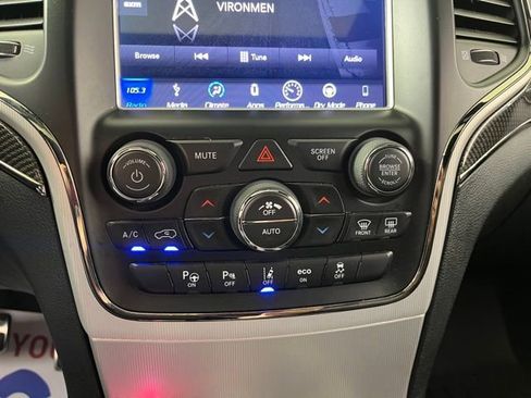 Used 2018 Jeep Grand Cherokee Trackhawk AWD/4WD image 36