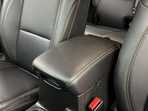 Used 2025 Jeep Wrangler Unlimited Sahara w/ Safety Group image 37