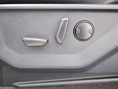 New 2026 Ford F350 Lariat w/ Black Appearance Package image 12