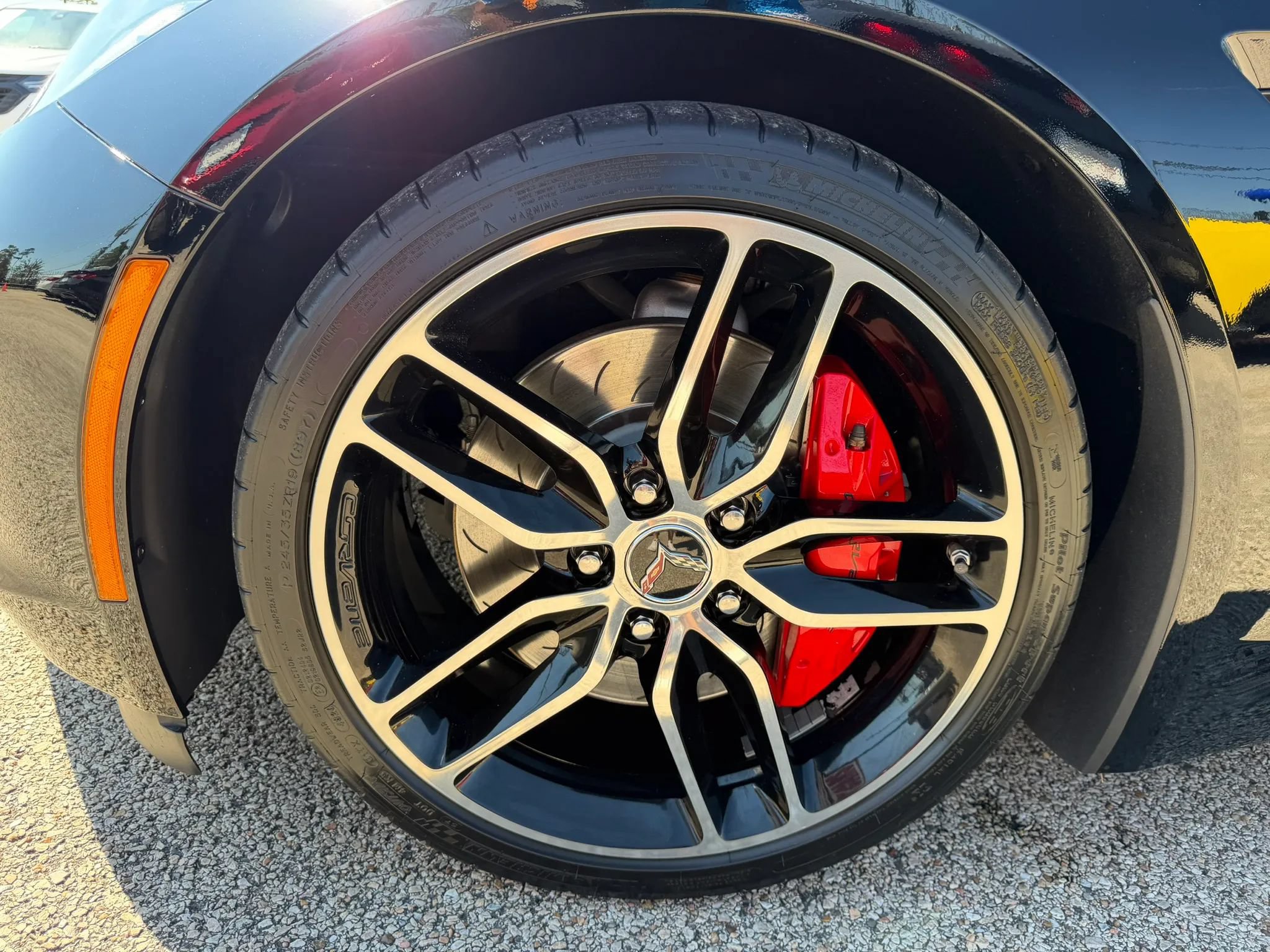 Used 2017 Chevrolet Corvette Stingray Coupe RWD image 14
