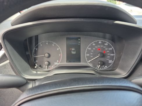 Used 2025 Toyota Corolla LE FWD image 10