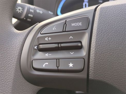 New 2026 Hyundai Venue SE image 27