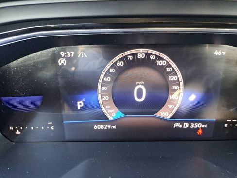 Used 2024 Volkswagen Jetta SE image 12