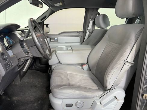 Used 2012 Ford F150 XLT w/ XLT Chrome Pkg image 11