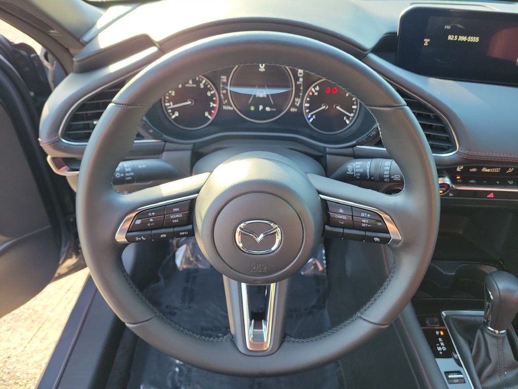 Certified 2026 MAZDA MAZDA3 Carbon AWD/4WD image 25