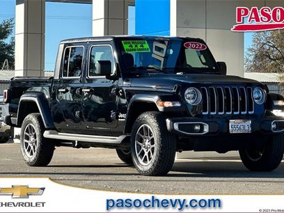 Used 2022 Jeep Gladiator Overland w/ Popular Equipment Package