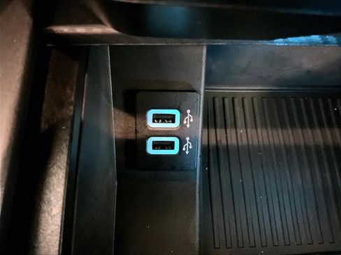 Used 2018 Ford F150 XLT w/ Equipment Group 302A Luxury AWD/4WD image 27