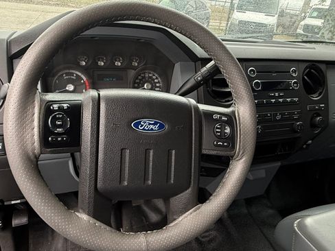 Used 2015 Ford F250 XL w/ XL Appearance Package image 23