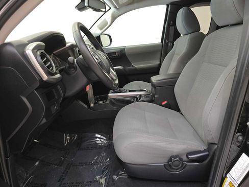 Used 2019 Toyota Tacoma SR5 AWD/4WD image 20