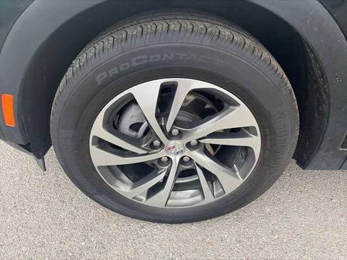 Used 2023 Buick Envision Essence FWD image 10