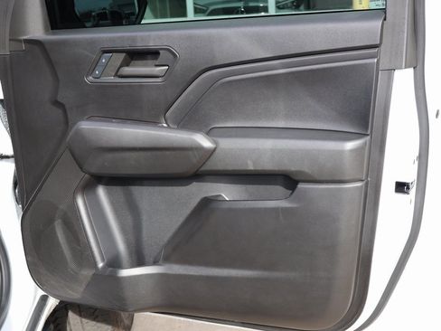 Used 2024 Chevrolet Colorado Trail Boss w/ Technology Package image 13