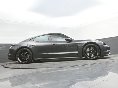 Certified 2020 Porsche Taycan Turbo image 38