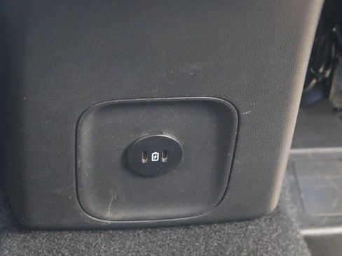 Certified 2024 Ford Escape Platinum AWD/4WD image 15