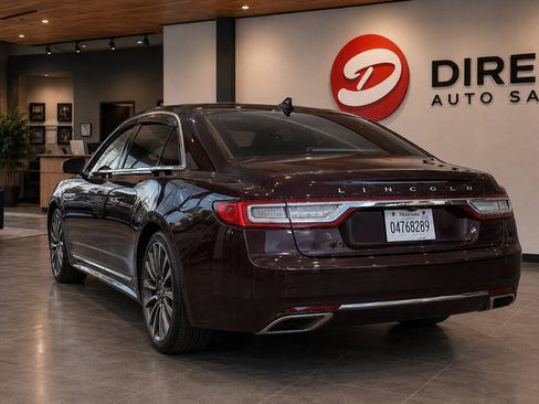 Used 2019 Lincoln Continental Select w/ Continental Climate Package AWD/4WD image 5