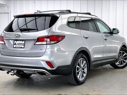 Used 2017 Hyundai Santa Fe SE w/ SE Premium Package 02 AWD/4WD image 12